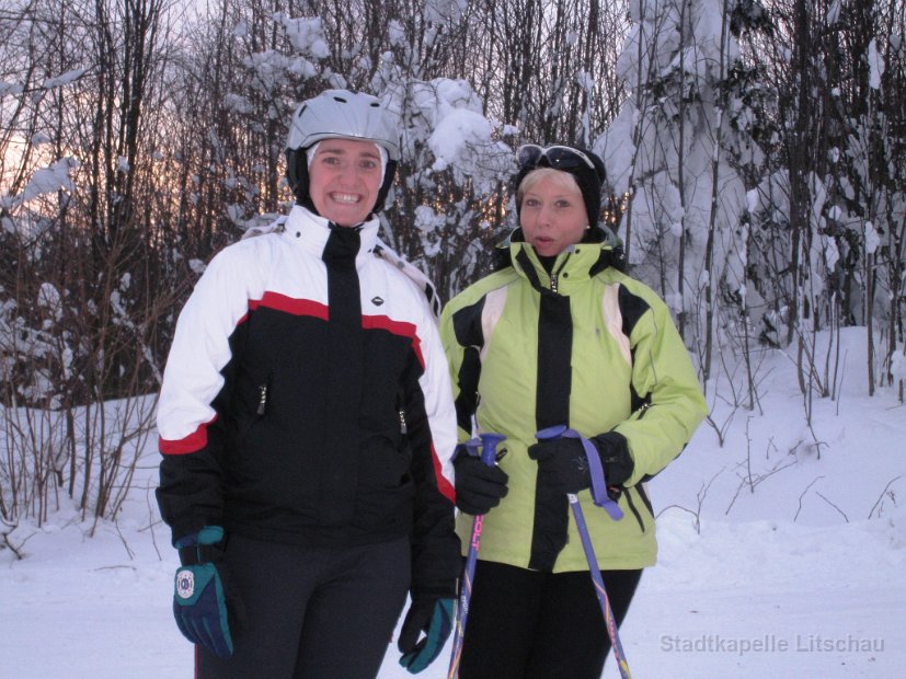 2010_01_30 Skifahren mit der Stadtkapelle (25)